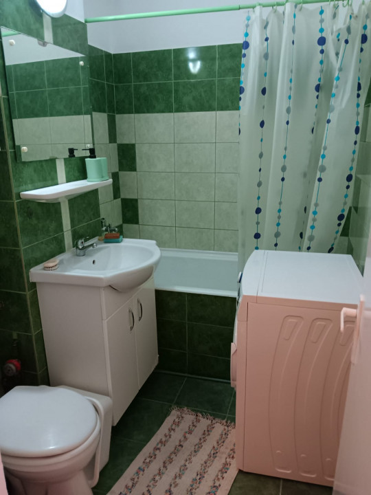 🏡 Garsonieră de închiriat – Mihai Viteazu, Brașov | Renovată, utilată complet
