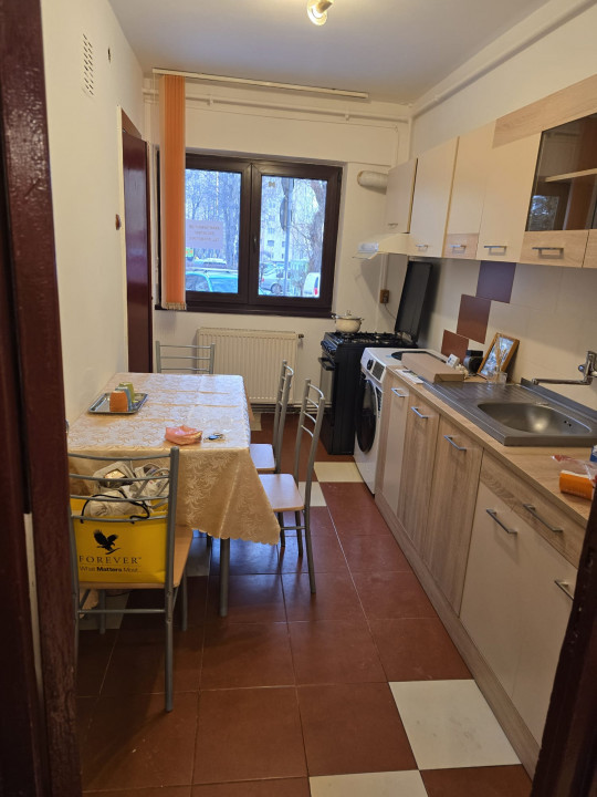 🏡 DE ÎNCHIRIAT APARTAMENT 2 CAMERE – BULEVARDUL GRIVIȚEI, BRAȘOV
