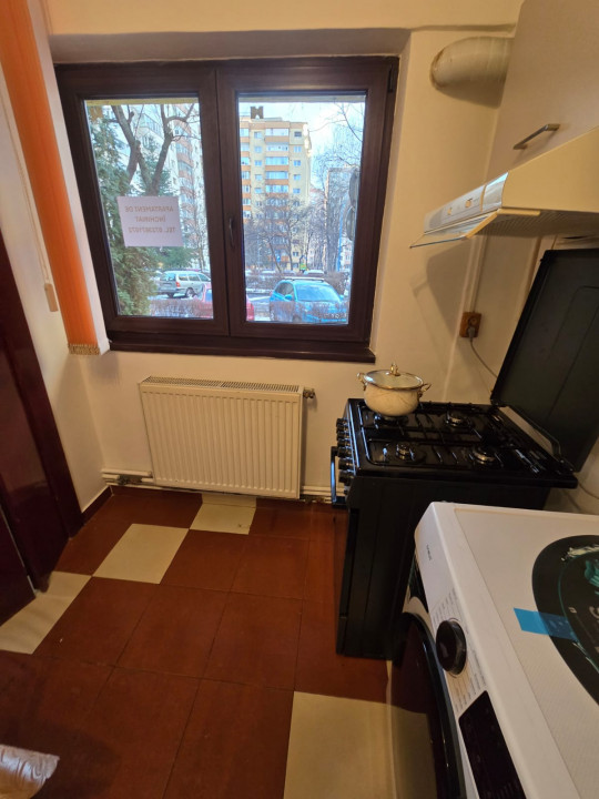 🏡 DE ÎNCHIRIAT APARTAMENT 2 CAMERE – BULEVARDUL GRIVIȚEI, BRAȘOV