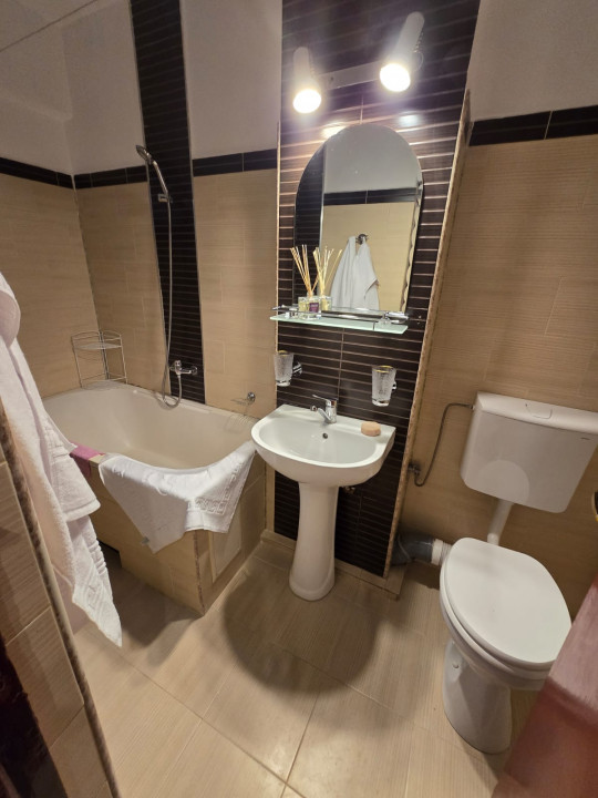 🏡 DE ÎNCHIRIAT APARTAMENT 2 CAMERE – BULEVARDUL GRIVIȚEI, BRAȘOV
