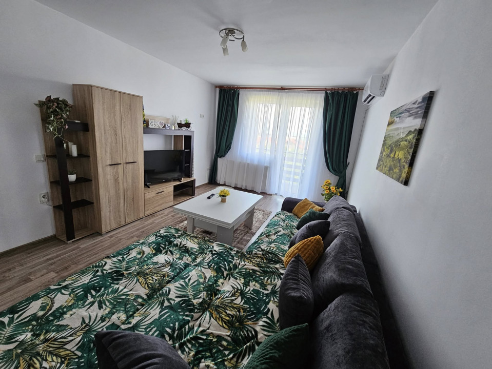 Apartament 2 cam, 60 MP, et 3, TRACTORUL