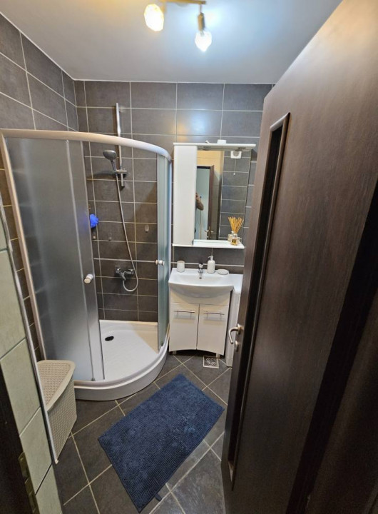 Apartament 2 cam, 60 MP, et 3, TRACTORUL