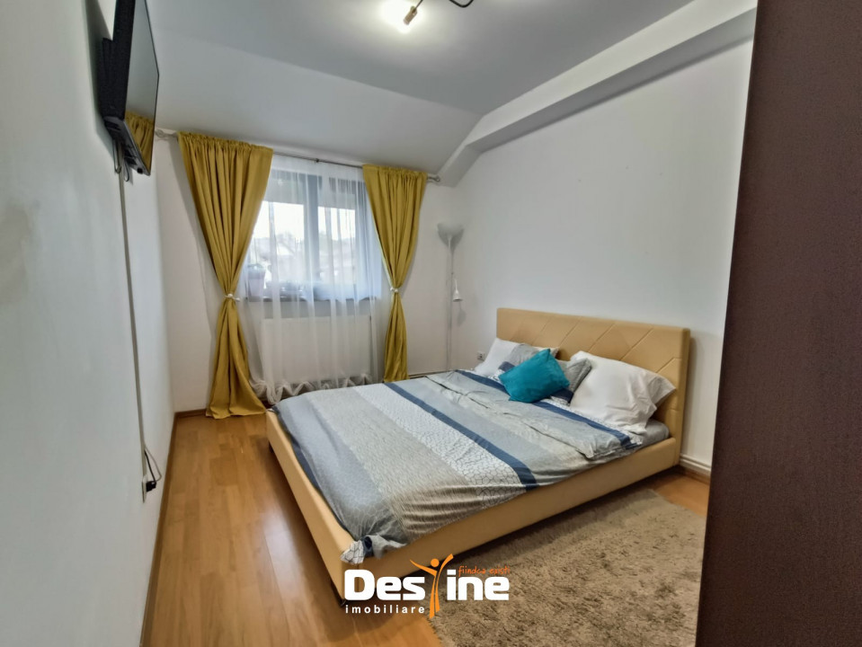 Casă tip triplex 4 camere 97 mp utili Valea Adâncă - 5 drumuri