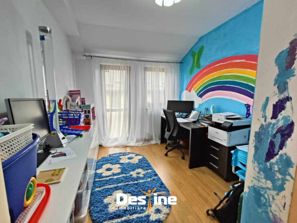 Casă tip triplex 4 camere 97 mp utili Valea Adâncă - 5 drumuri