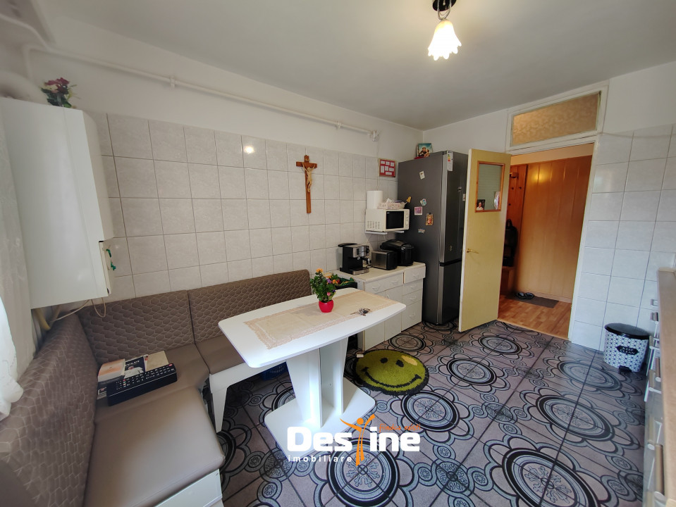 Cartier FRUMOASA - Apartament 4 camere 81mp