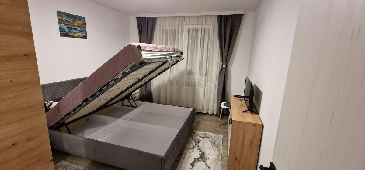 DE ÎNCHIRIAT – APARTAMENT 3 CAMERE DECOMANDAT-PRIMA ÎNCHIRIERE – ASTRA 