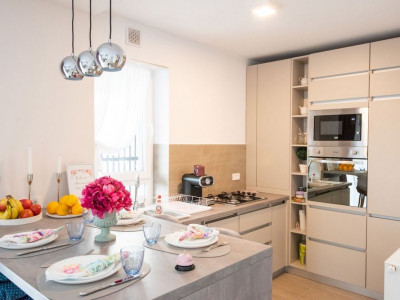 STUDIO DE LUX DE ÎNCHIRIAT – CORESI, VIZAVI DE MALL