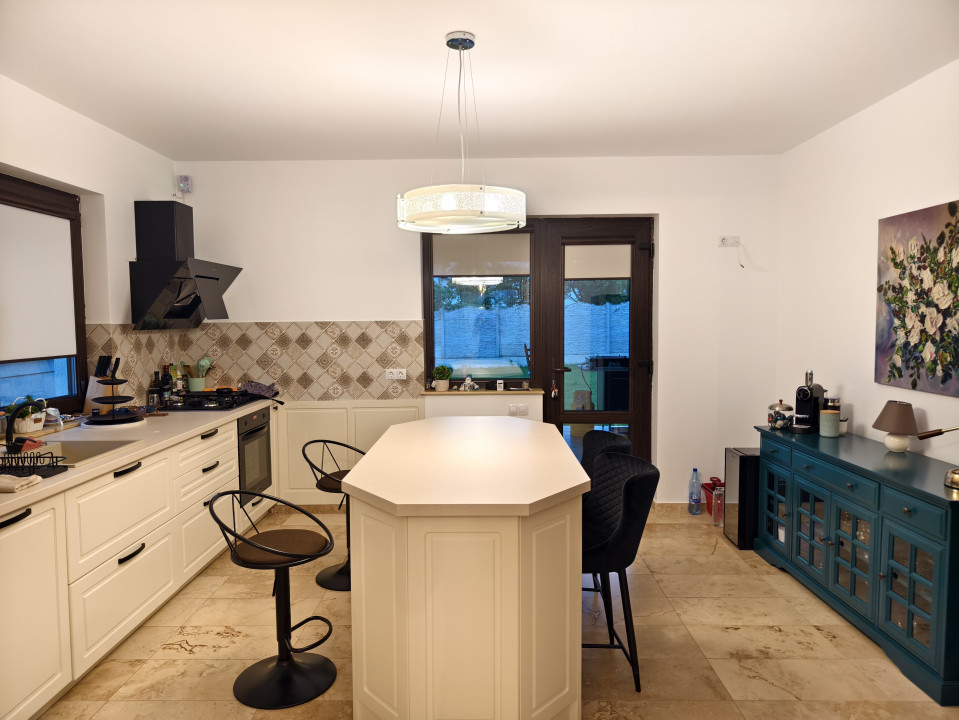 Vila 5 camere Paulesti