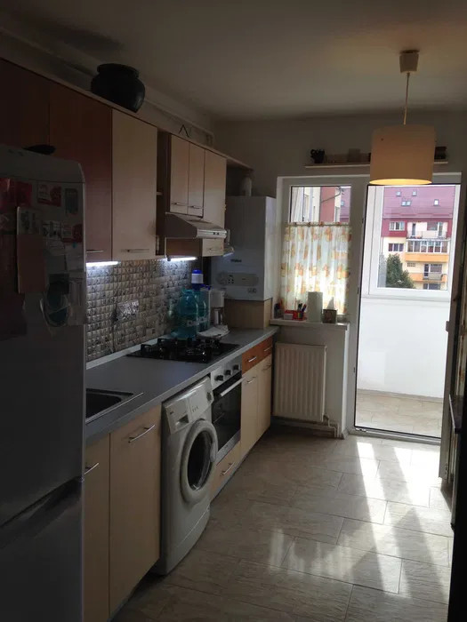 📍 Apartament 2 camere de închiriat – zonă Gării Brașov