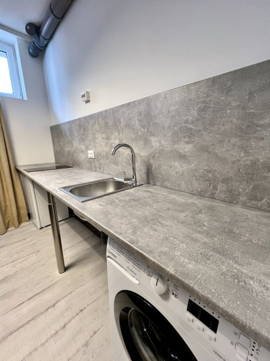 Chirie garsonieră compactă și utilată – zona Lux Divina, Brașov
