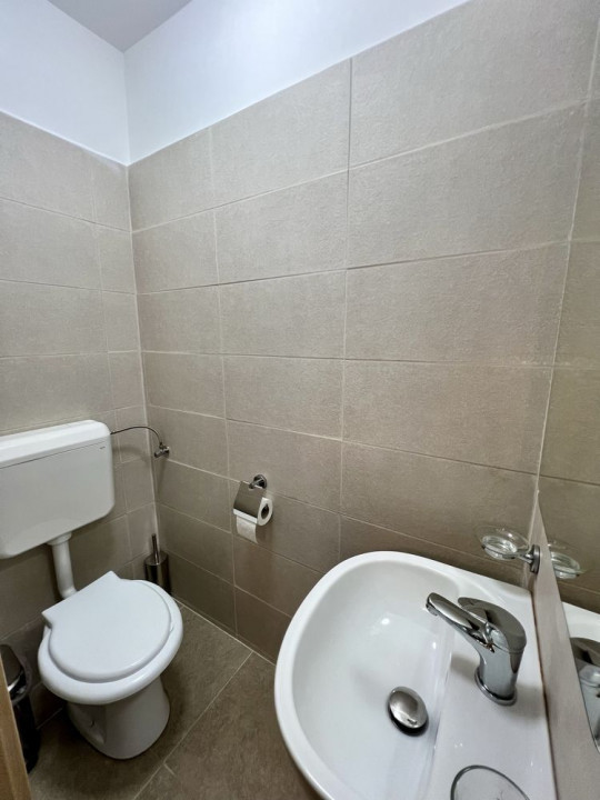Chirie garsonieră compactă și utilată – zona Lux Divina, Brașov