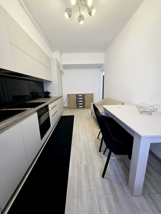 Studio premium în Brașov – parcare subterană + balcon mare!