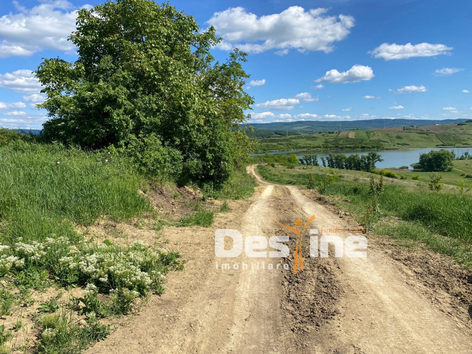 CIURBESTI, Miroslava, teren intravilan,3250 mp-zona linistita