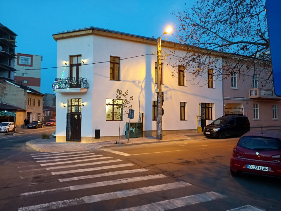Spatiu Comercial Unirii  Traian  300 mp 