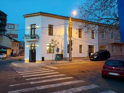 Spatiu Comercial Unirii  Traian  300 mp 