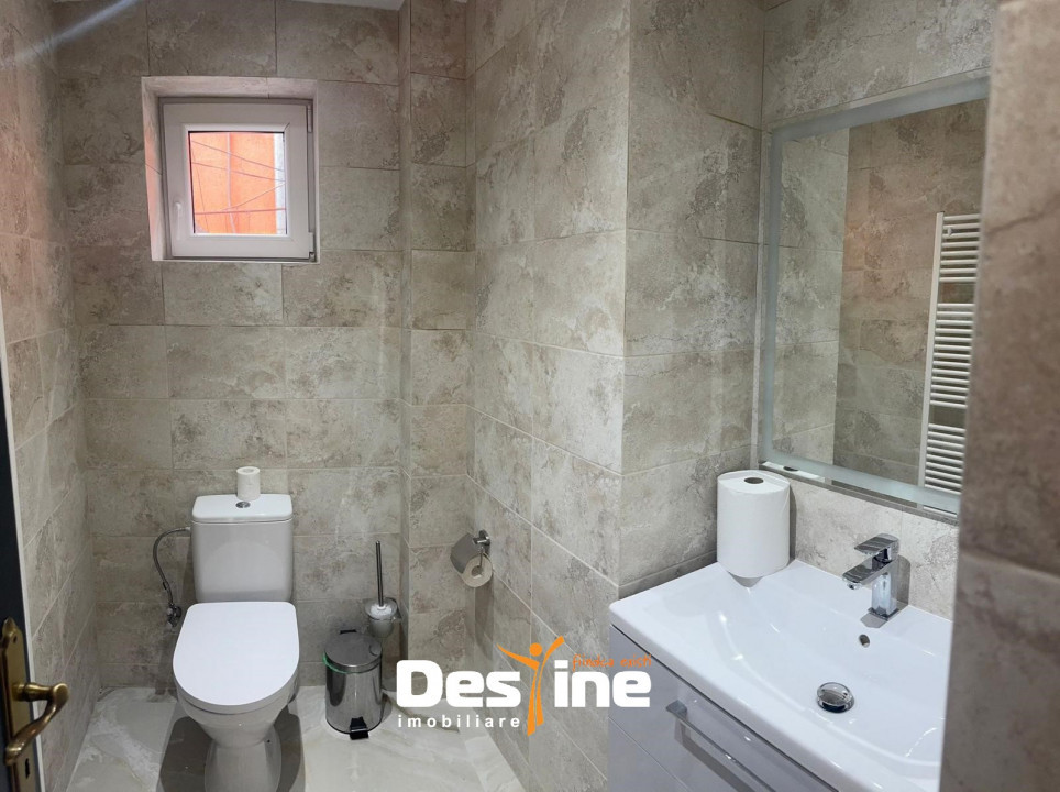 CUG Spatiu Comercial 100 mp Renovat, la strada, 3 parcari, 