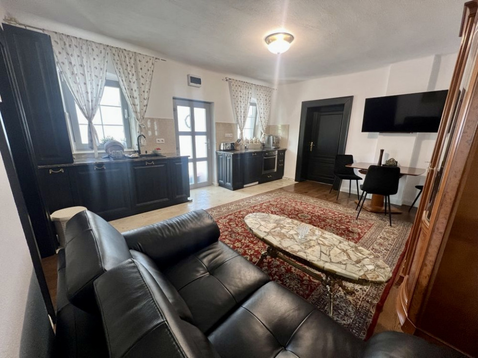 Casa 3 camere la cheie Bacia
