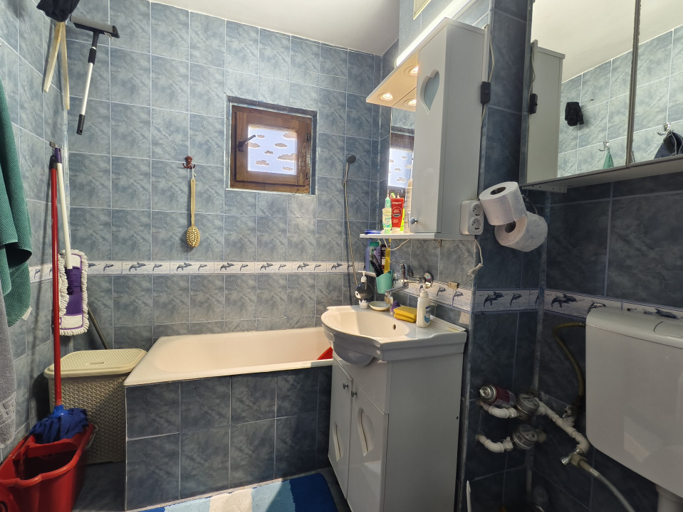 Apartament 3 camere decomandat zona Cantacuzino