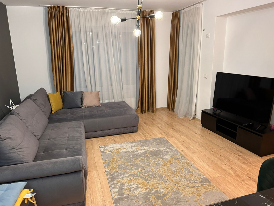 STUDIO 48 MP, ET 3, TOP CITY TRACTORUL
