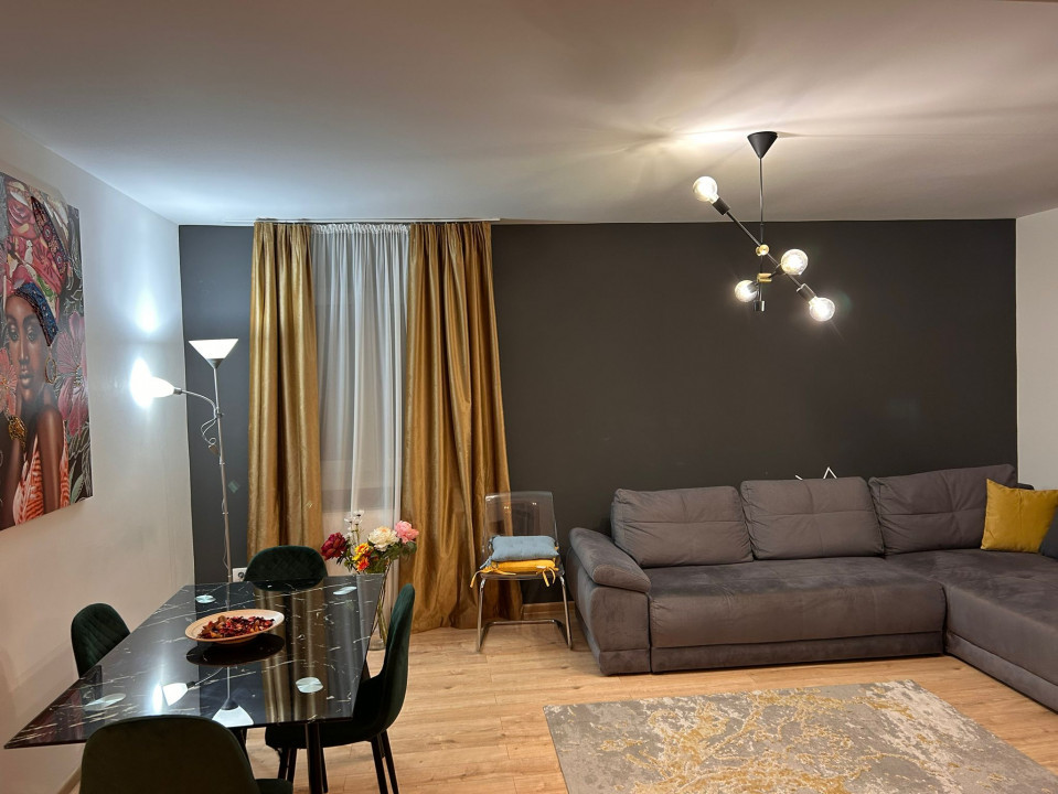 STUDIO 48 MP, ET 3, TOP CITY TRACTORUL