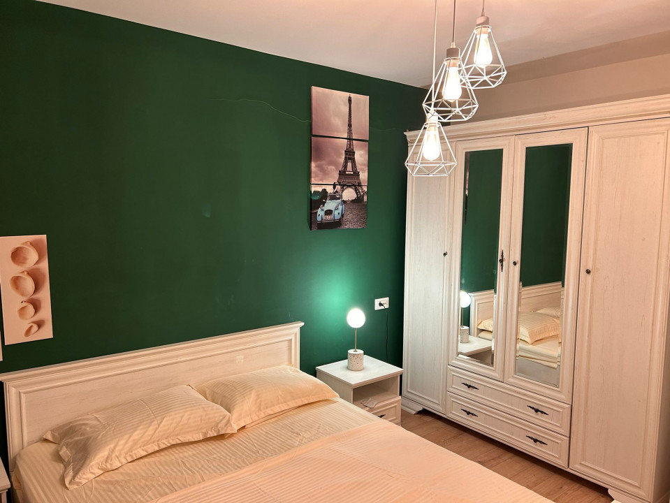 STUDIO 48 MP, ET 3, TOP CITY TRACTORUL