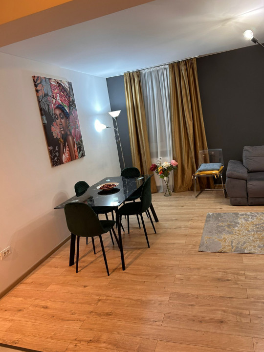 STUDIO 48 MP, ET 3, TOP CITY TRACTORUL