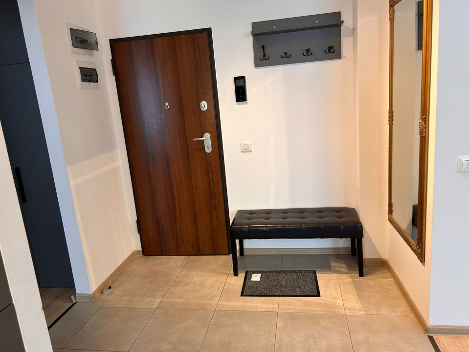 STUDIO 48 MP, ET 3, TOP CITY TRACTORUL