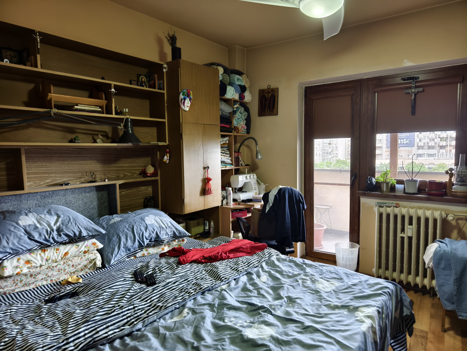 Apartament 2 camere decomandat rond Caraiman