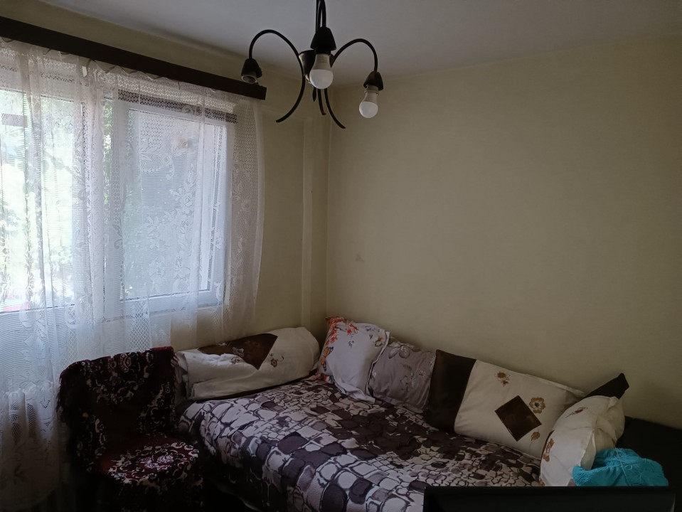 OCAZIE!! APARTAMENT 4 CAMERE, DECOMANDAT, CENTRAL, LACUL TEI