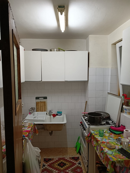 OCAZIE!! APARTAMENT 4 CAMERE, DECOMANDAT, CENTRAL, LACUL TEI