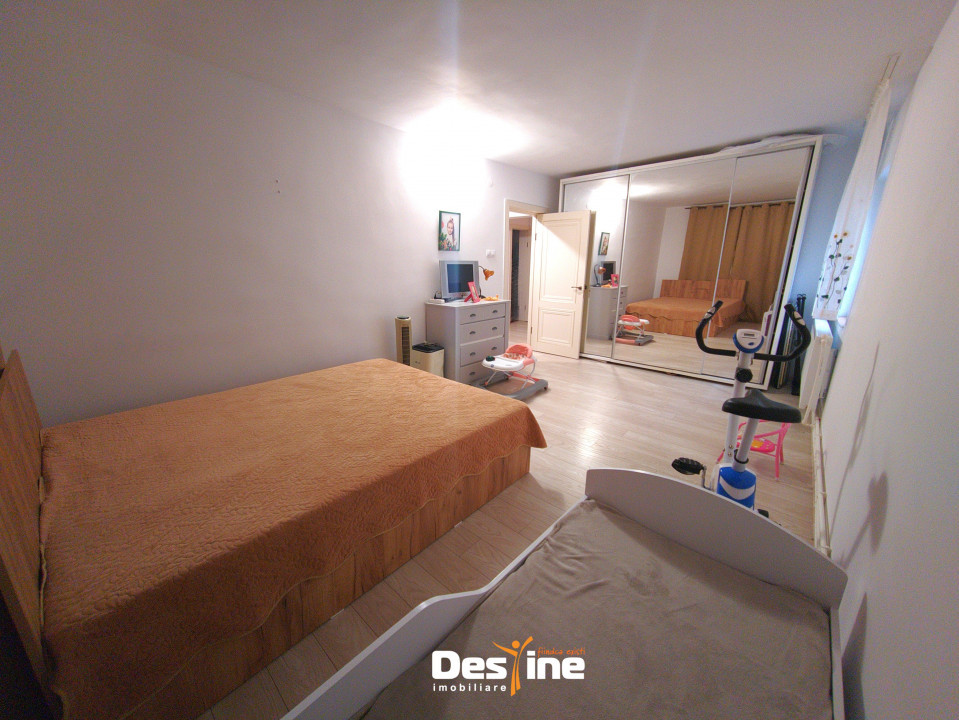 Apartament 3 camere decomandat 85 MP+GARAJ - Lunca Cetățuii