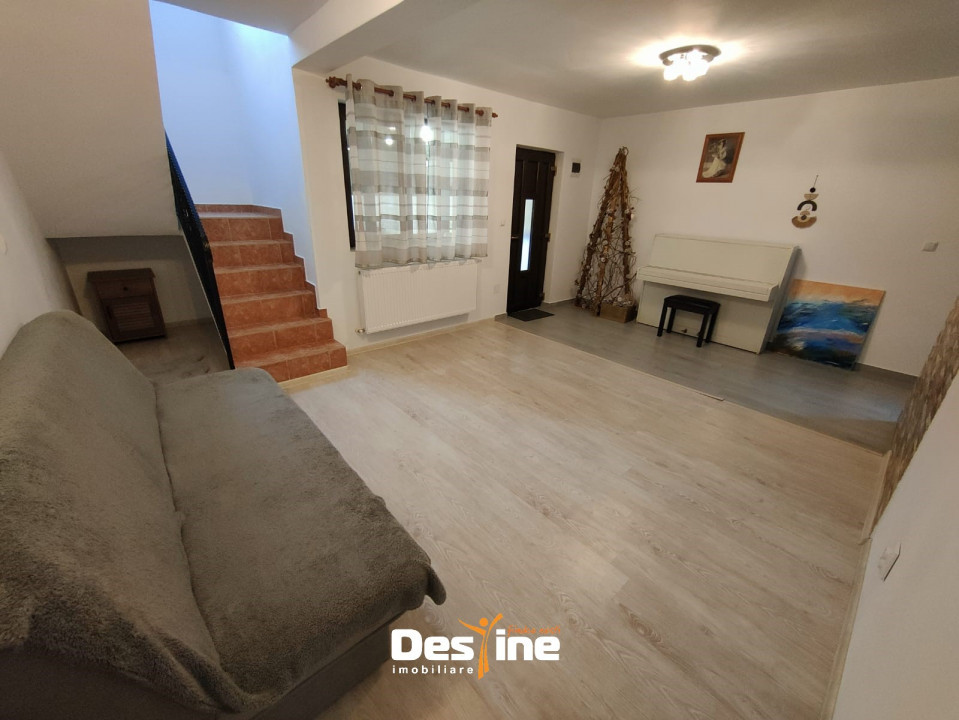 Valea Lupului - Casă triplex 90 mp la preț de apartament