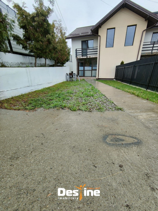 Valea Lupului - Casă triplex 90 mp la preț de apartament