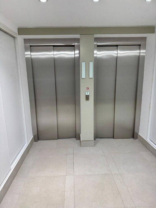 Apartament super ofertă în Silk District! 2 camere, terasă mare și parcare