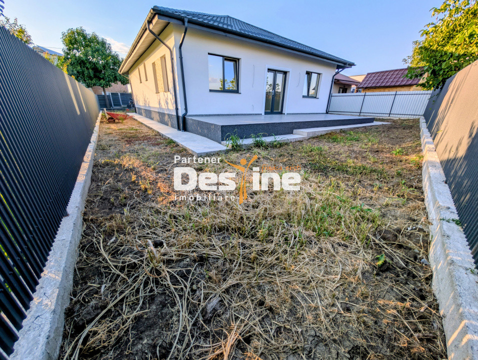 Casă individuală P+POD 4 camere 107 mp utili, 2 băi cu geam, teren 500 mp Breazu