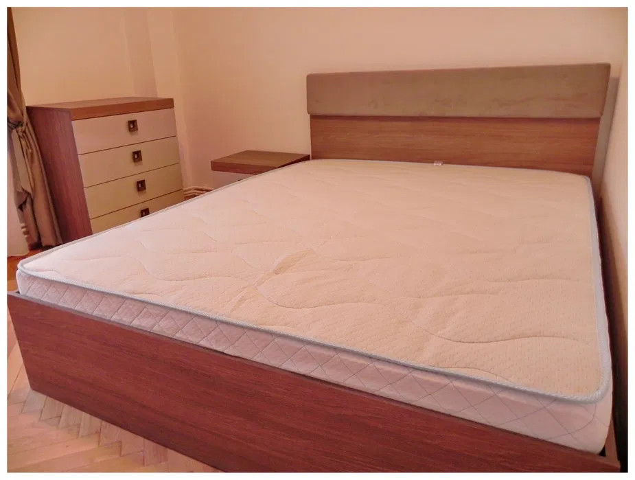 Apartament 2 camere de închiriat – Cartierul Scriitorilor | Decomandat | Etaj 1
