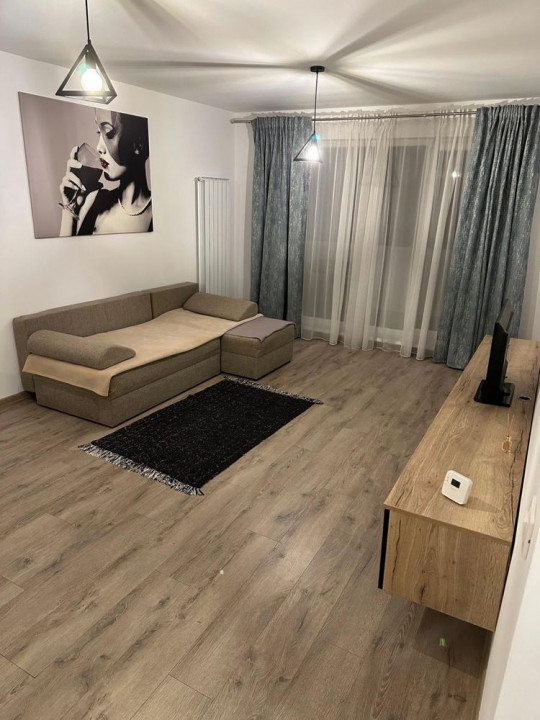 Studio 51 MP, PARTER, TOP CITY TRACTORUL
