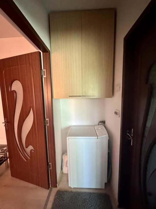 Apartament 3 camere la cheie etaj 2