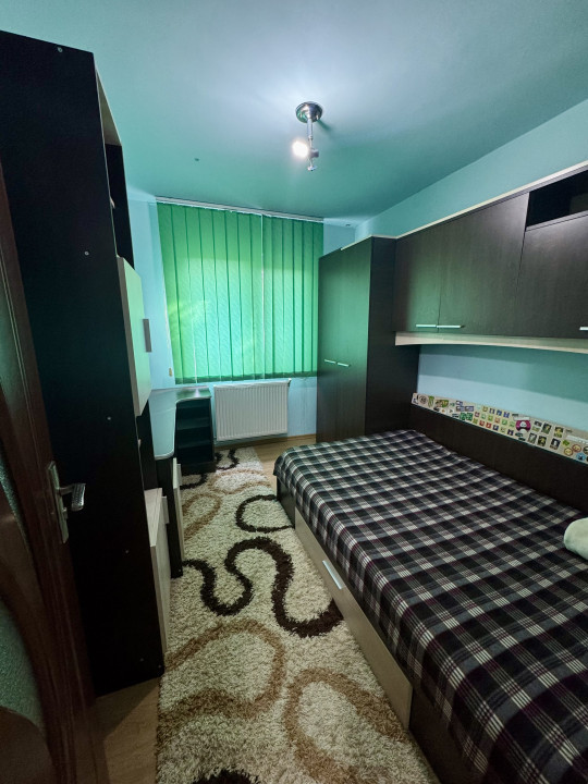 Apartament 3 camere la cheie etaj 2