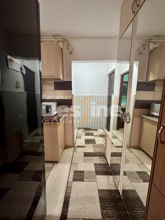 Apartament 3 camere la cheie etaj 2