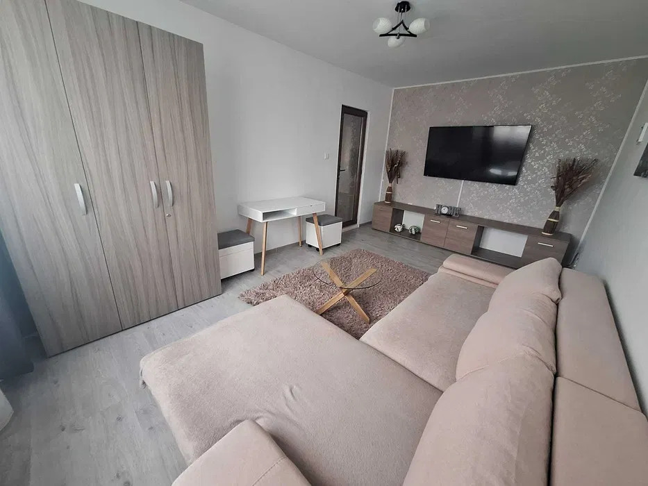 🏡 De închiriat | Apartament 2 camere decomandat | GRIVITEI