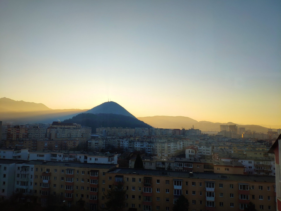 ✨ Închiriere 2 camere – ITC, Brașov - ETAJ 10