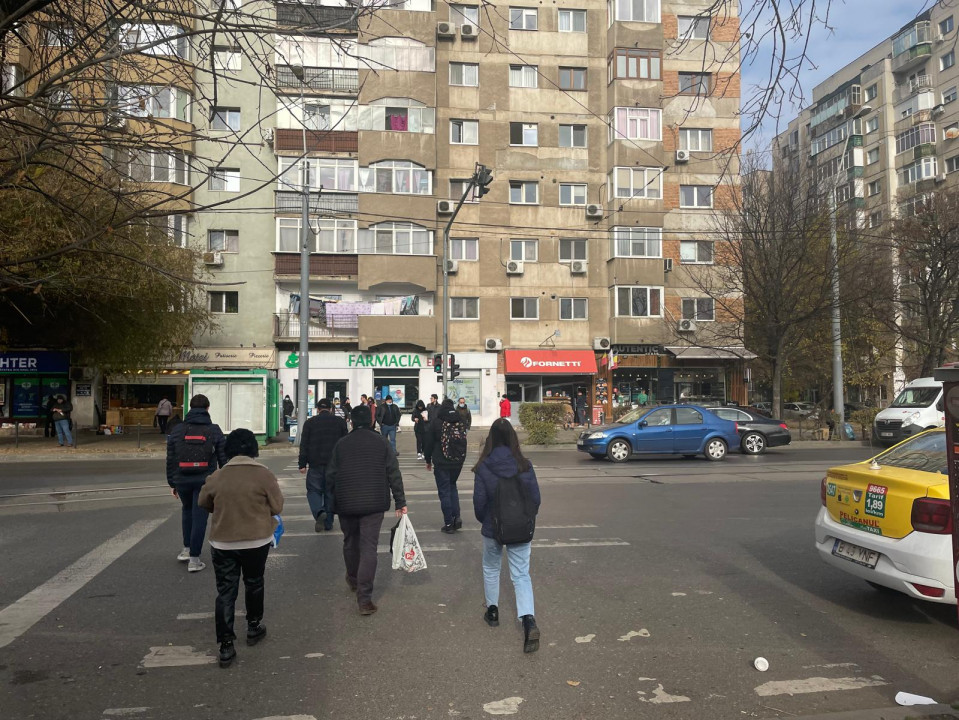 Spatiu Comercial Ghencea 36 mp 2500 Euro