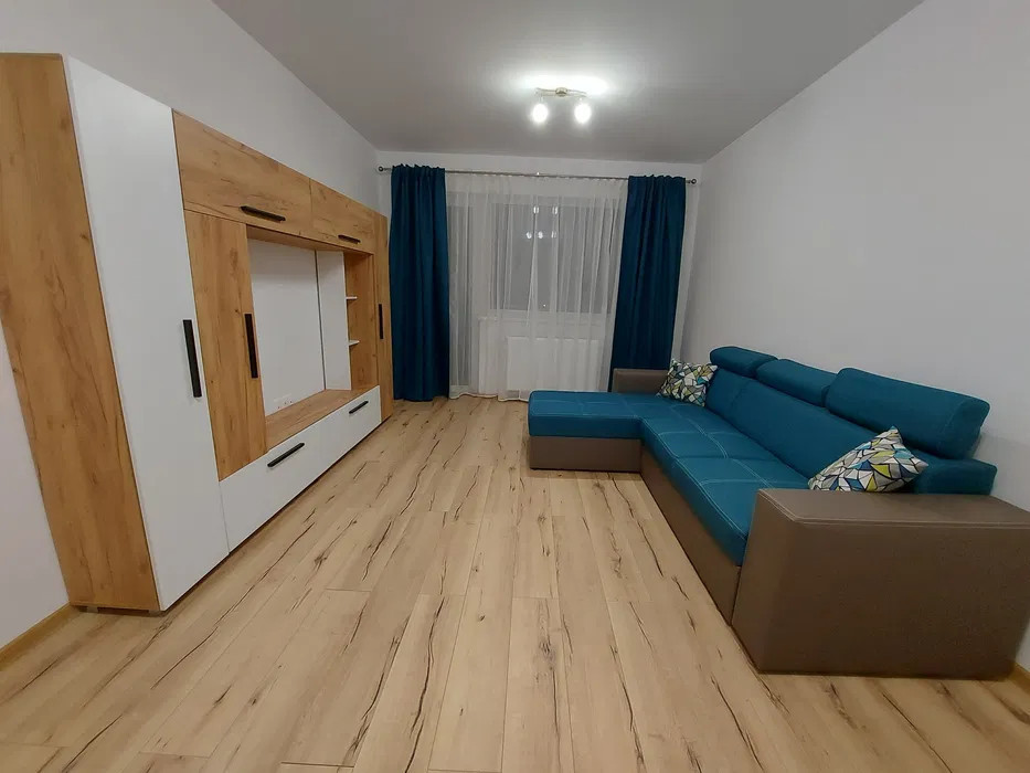 🏡 Apartament modern cu 2 camere de inchiriat – zona Tractorul , Brașov