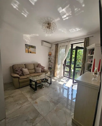 Apartament 2 Camere si curte proprie  Popesti Leordeni 