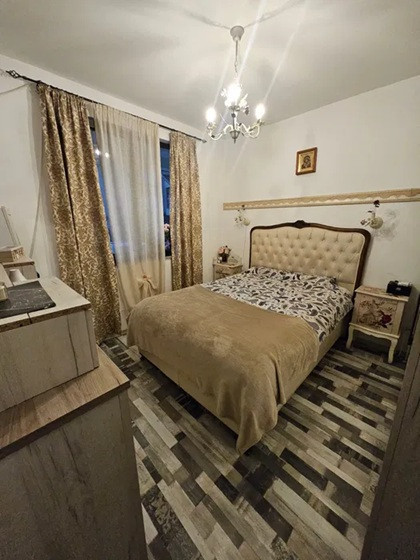 Apartament 2 Camere si curte proprie  Popesti Leordeni 