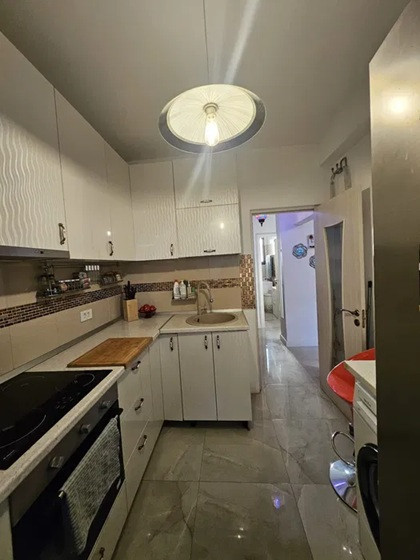 Apartament 2 Camere si curte proprie  Popesti Leordeni 