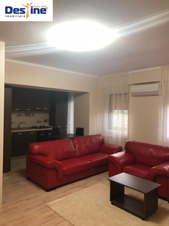 Apartament de inchiriat 3 camere-zona Rovine 