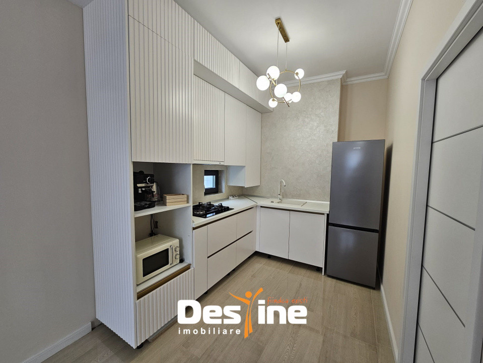 Eternitate corp de casa P+1 3c Mobilata Lux finisaje premium