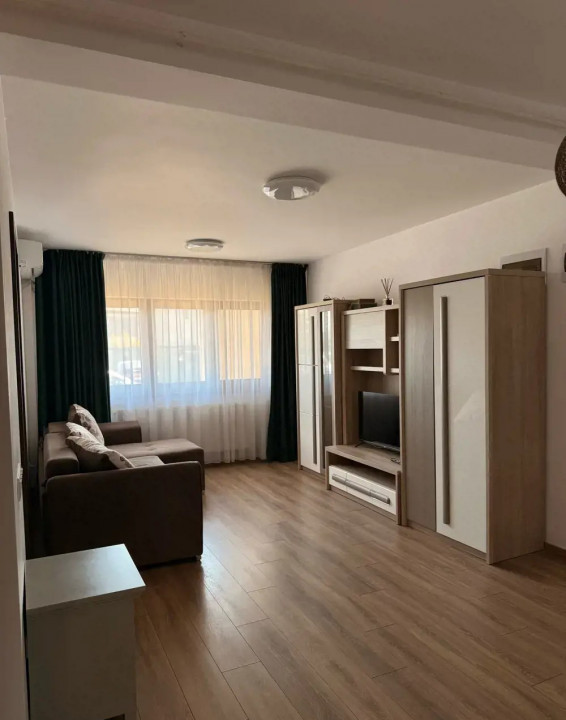 APARTAMENT COMPLET MOBILAT ȘI UTILAT, GRĂDINĂ PROPRIE ȘI LOC DE PARCARE 
